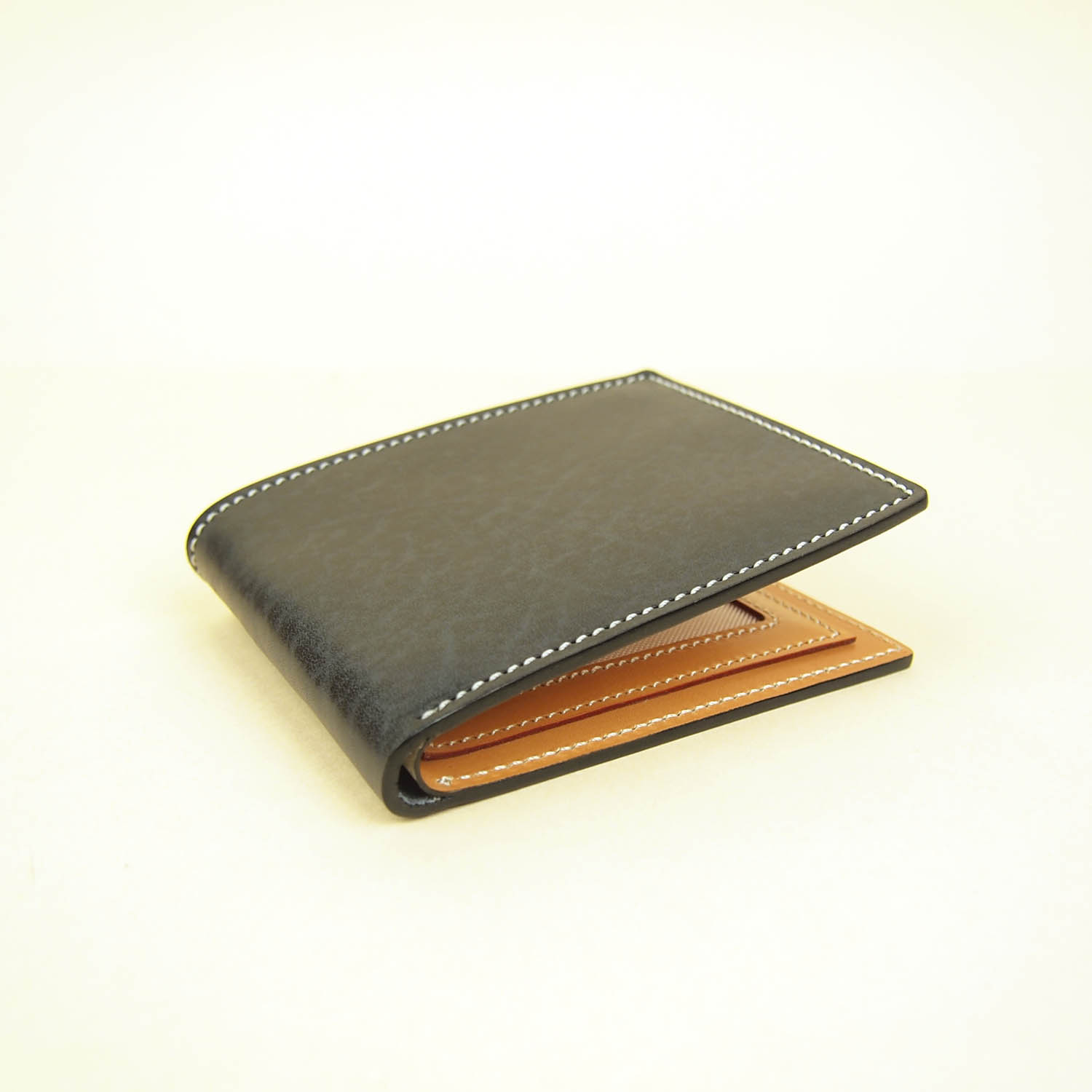 Butterfield vevel  Wallet Front View