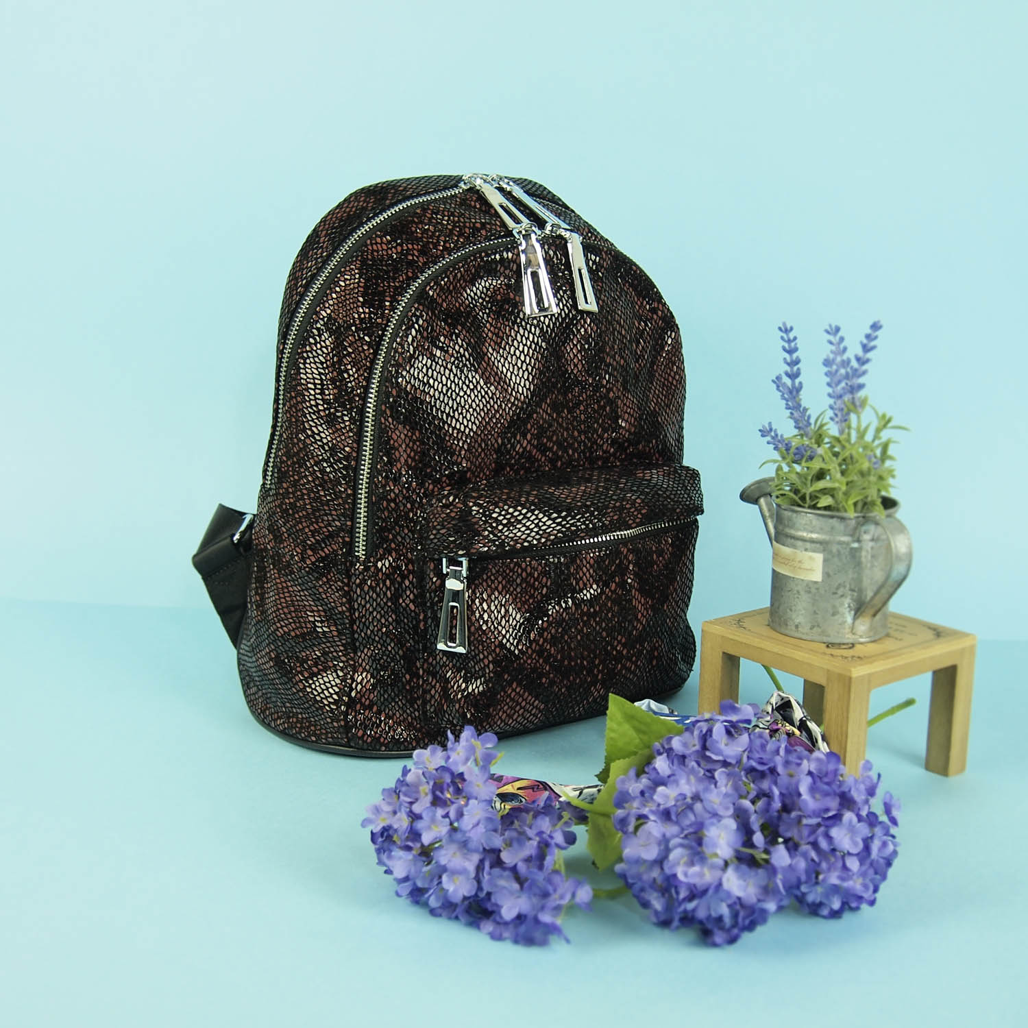 Super Urban Forest bahar Backpack Front View